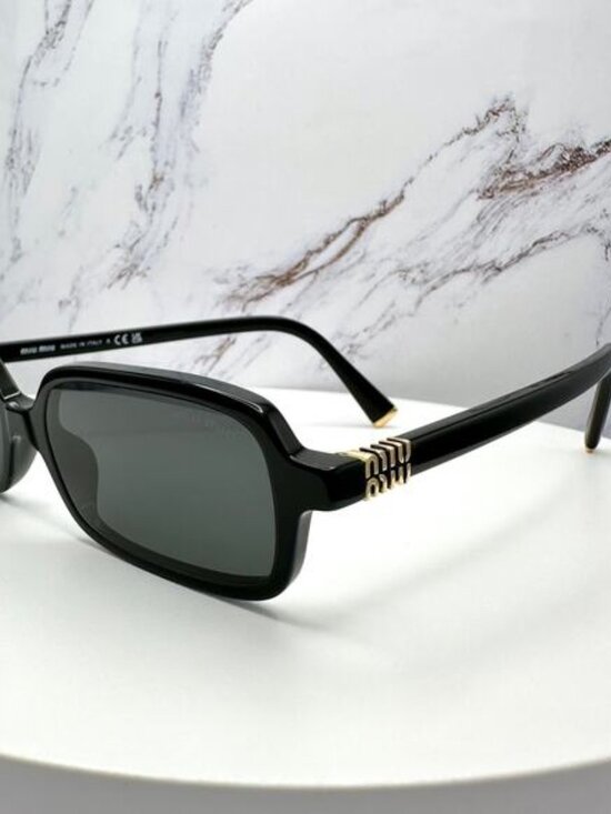 MIU MIU Sunglasses New Black Square Rectangle Acetate Gold Metal Logo Authentic main image 5
